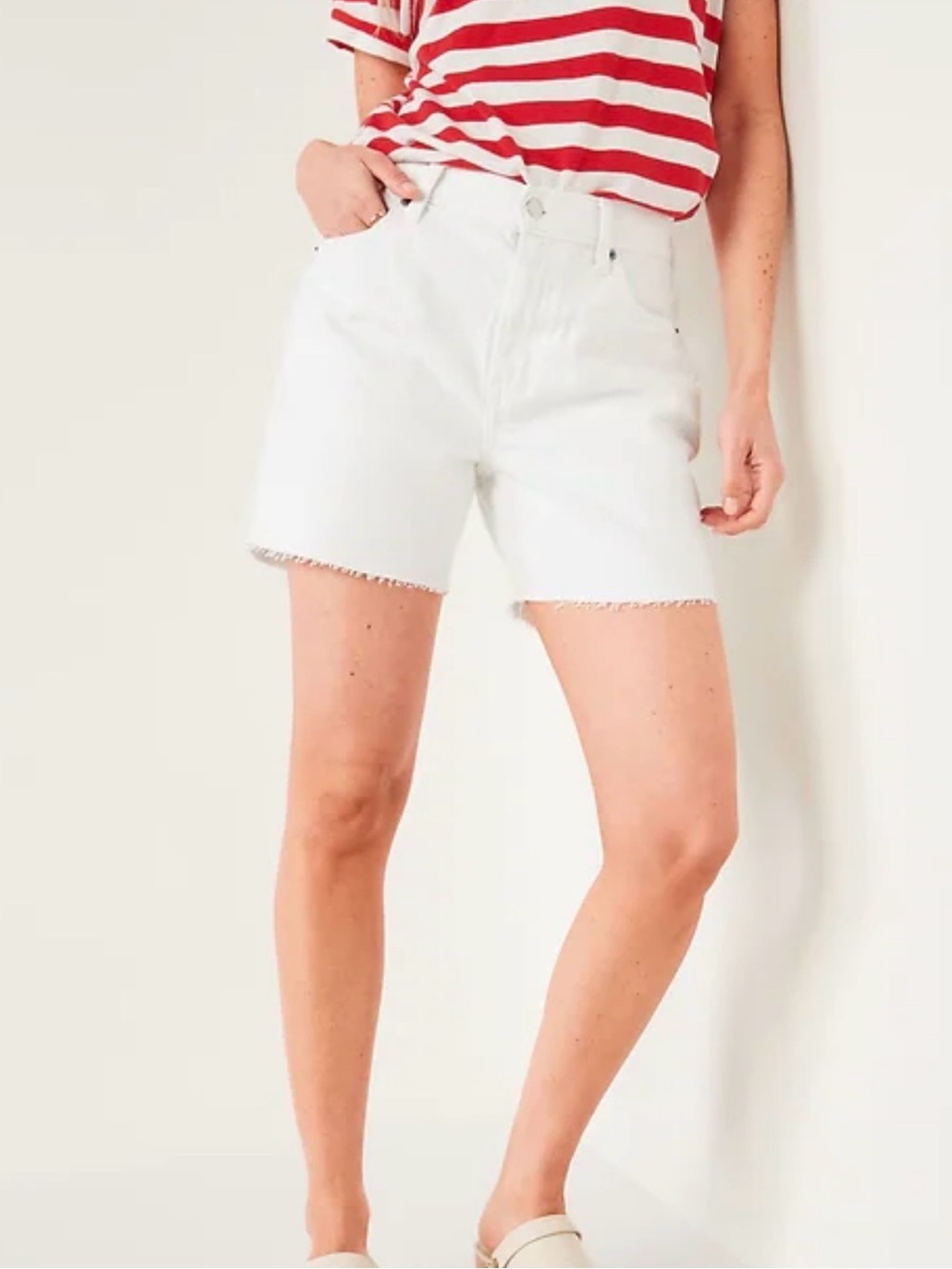 Old Navy High Rise Slouchy Straight White Cut-Off Jean Shorts size 8